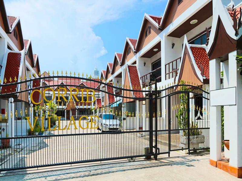 Ashford Villas Cosy Beach Pattaya Exterior foto